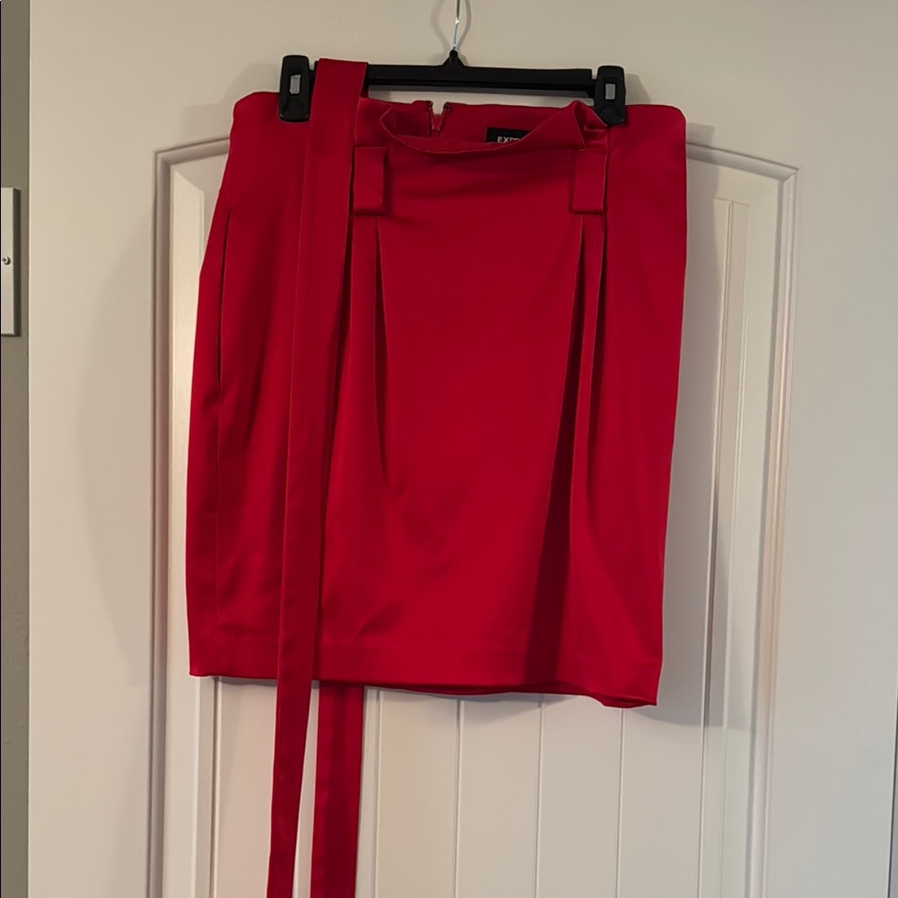 Express Elegant Red Skirt w/ Bow